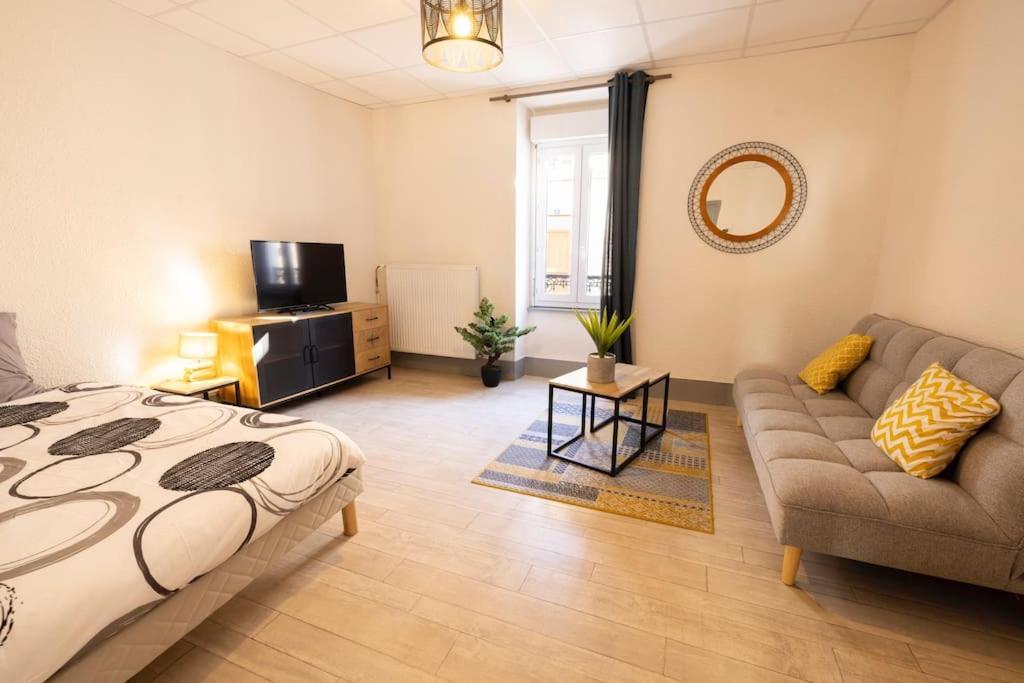 L'Urbain B - Tout Equipe - Centre-Ville Gare Montluçon المظهر الخارجي الصورة